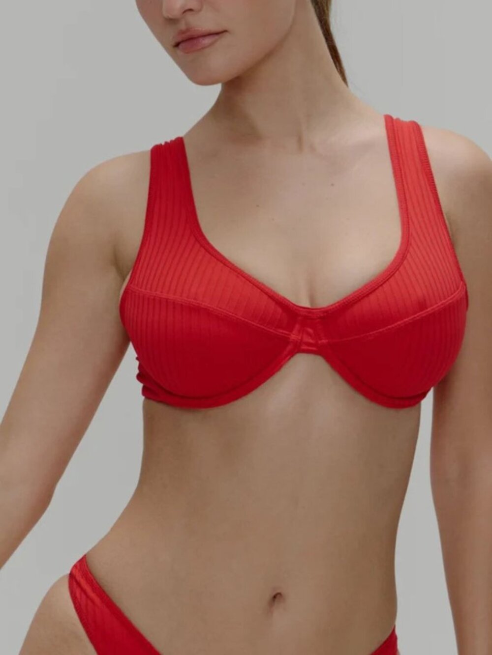 New! Frankie's Bikinis Cherry Red Romeo Underwire Bikini Top Medium 34376